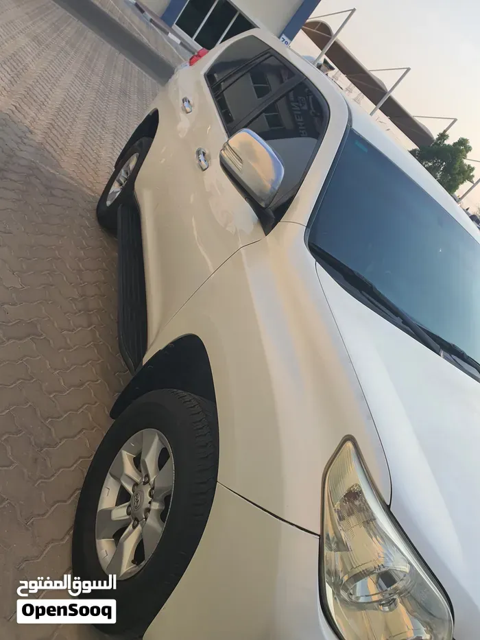 Toyota Prado 2013 photo 3