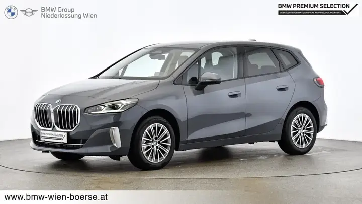 BMW 2 Series 2025 photo 3