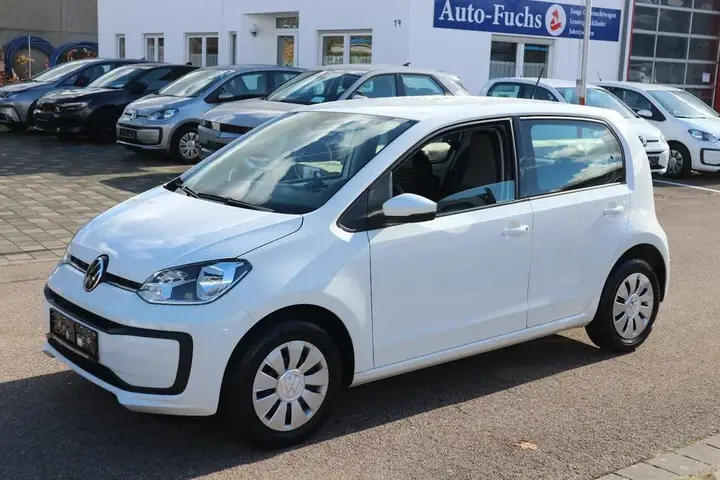 Volkswagen Up