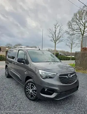 Opel Combo Tour