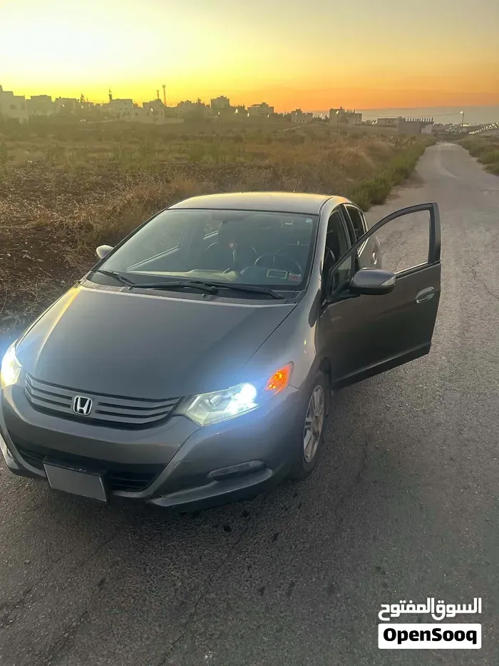 Honda Insight 2010 photo 2