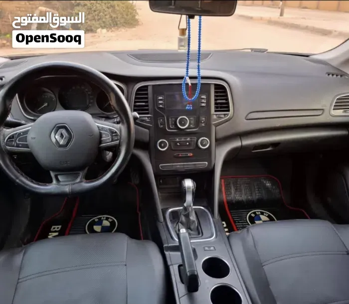 Renault Megane 2019 photo 4