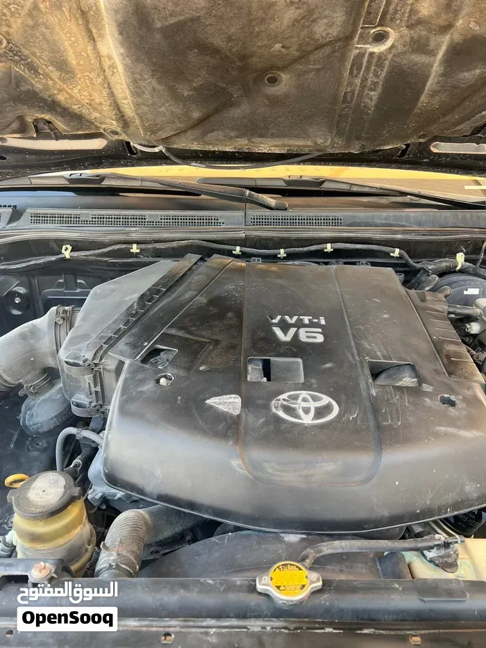Toyota Fortuner 2011 photo 2