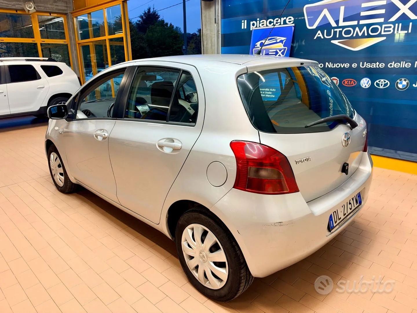 Toyota Yaris 2007 photo 4