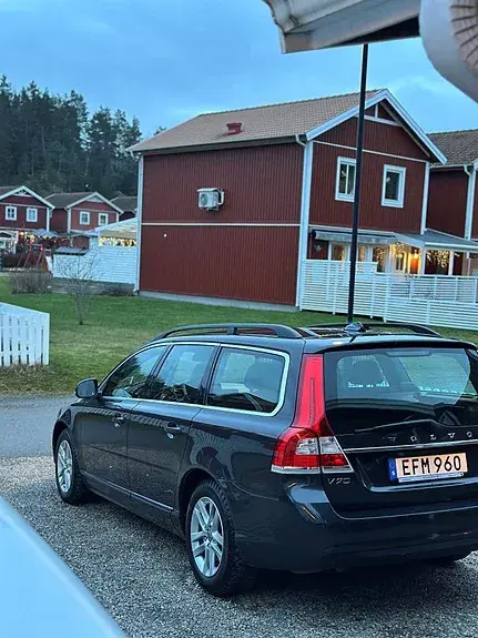 Volvo V70 2014 photo 4