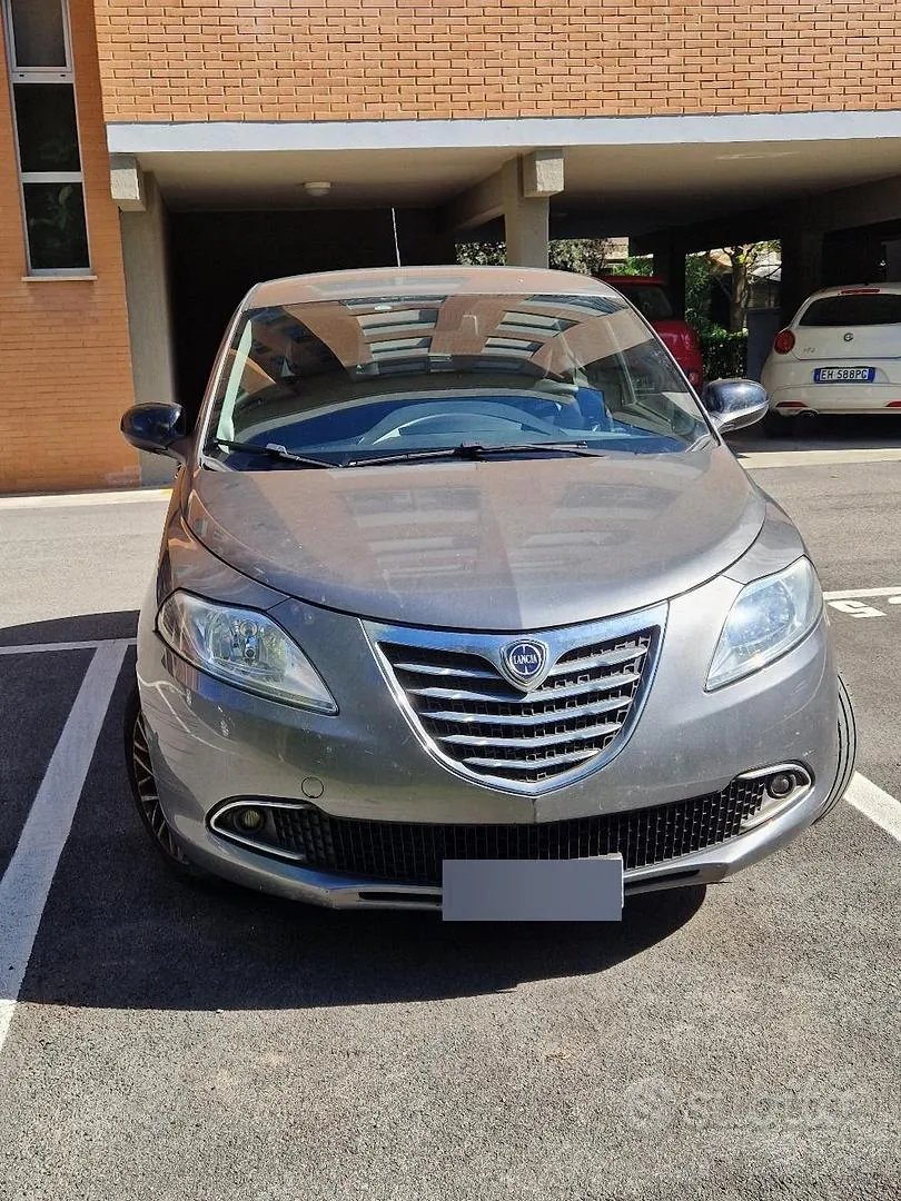 Lancia Ypsilon 2014 photo 5