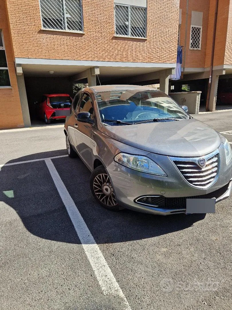 Lancia Ypsilon 2014 photo 4