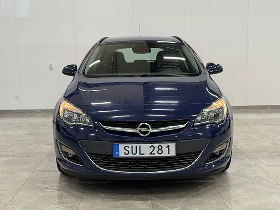 Opel Astra 2014 photo 3