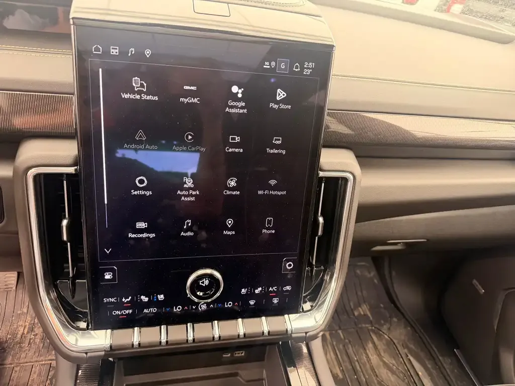 GMC Yukon 2026 photo 5
