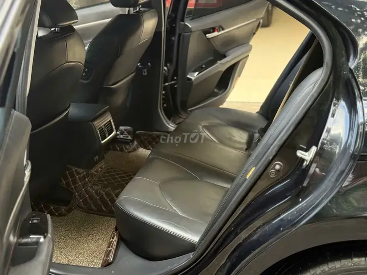 Toyota Camry 2019 photo 4