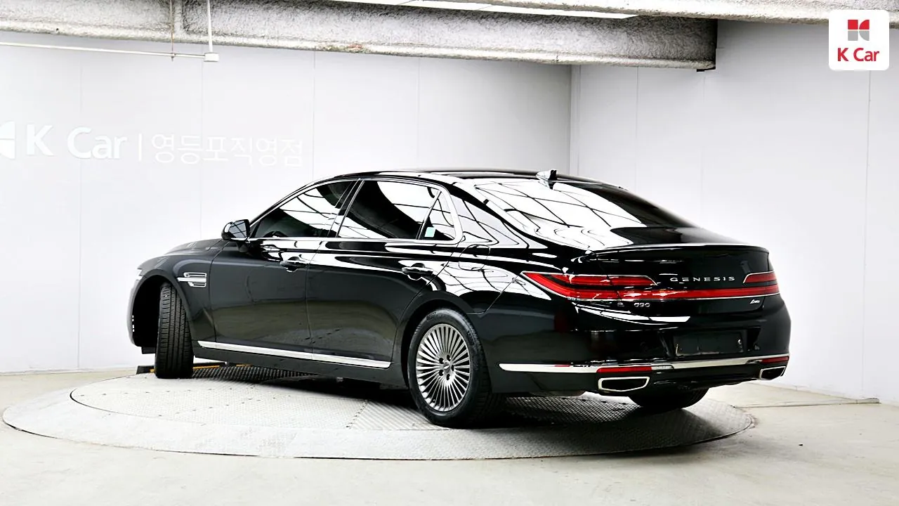 Genesis G90 2021 photo 2