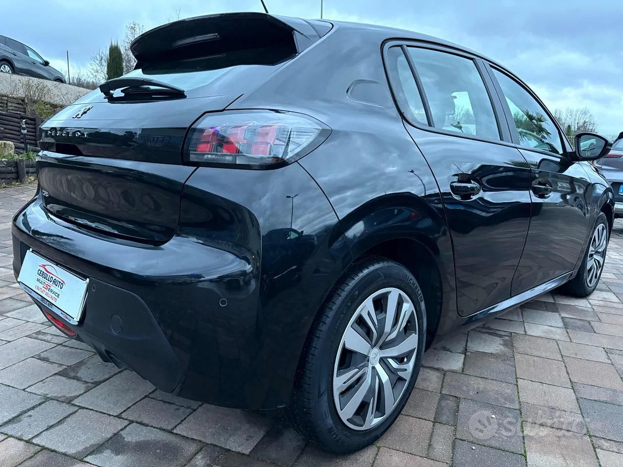 Peugeot 208 2020 photo 3