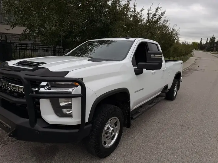 Chevrolet Silverado 2021 photo 5