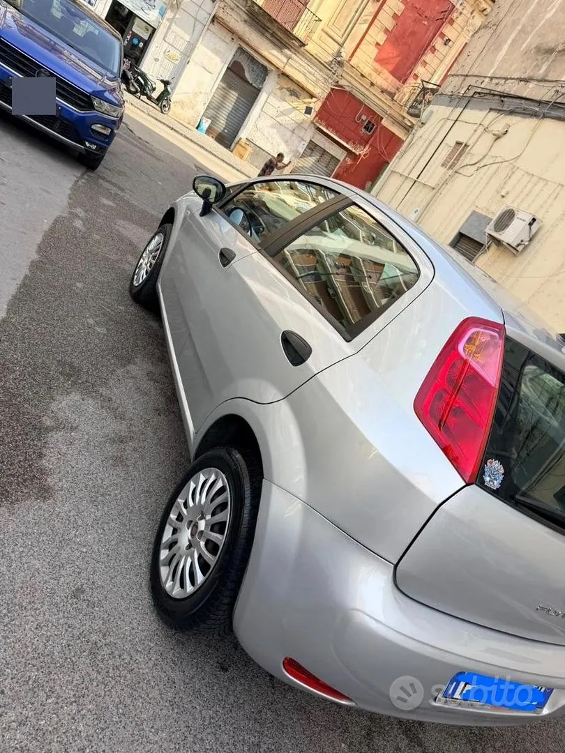 Fiat Punto 2015 photo 5