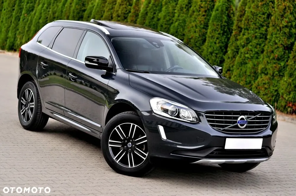 Volvo Xc60 2017 photo 2
