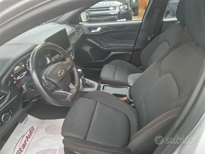 Ford Focus 2023 photo 5