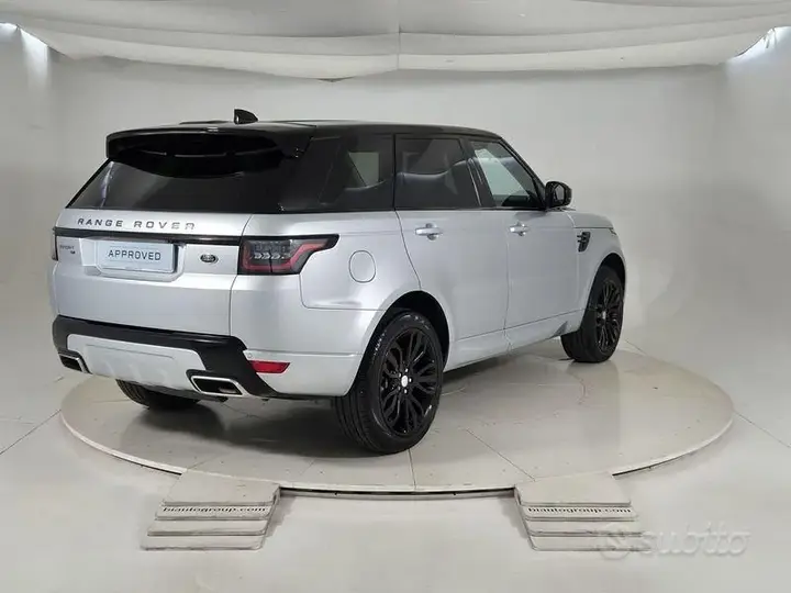 Land Rover Range Rover Sport 2022 photo 2
