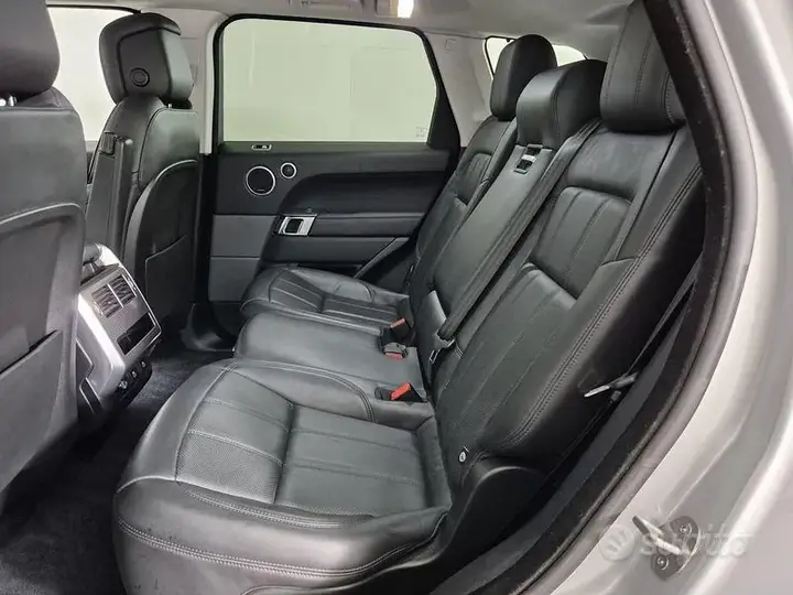 Land Rover Range Rover Sport 2022 photo 5