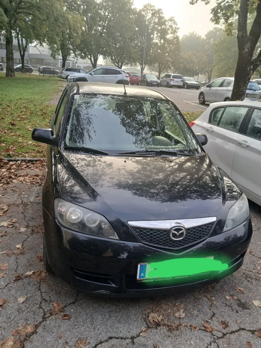 Mazda Mazda2