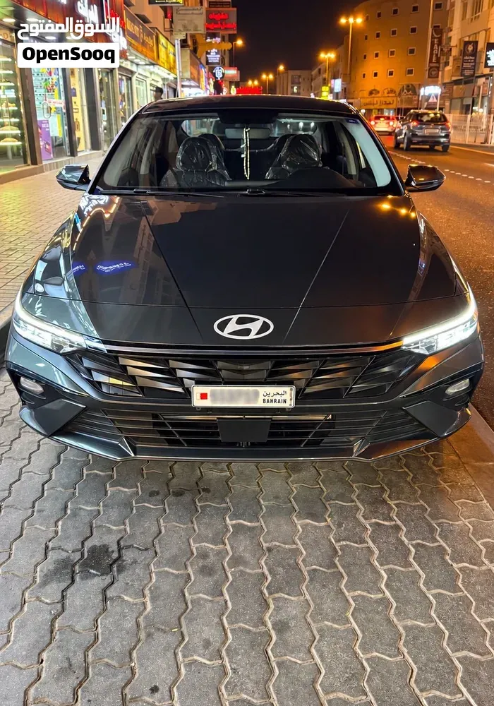 Hyundai Elantra 2026 photo 2