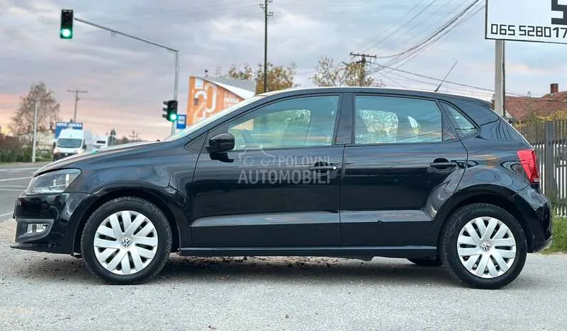 Volkswagen Polo 2009 photo 4