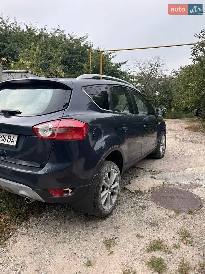 Ford Kuga 2012 photo 4