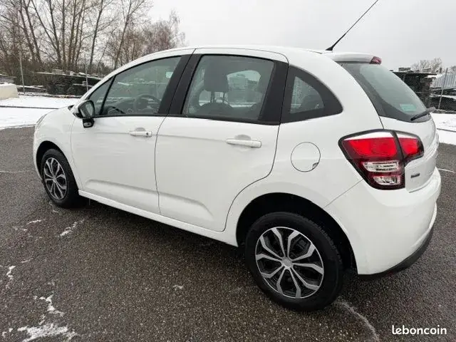 Citroen C3 2015 photo 2
