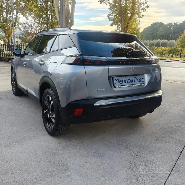 Peugeot 2008 2022 photo 4
