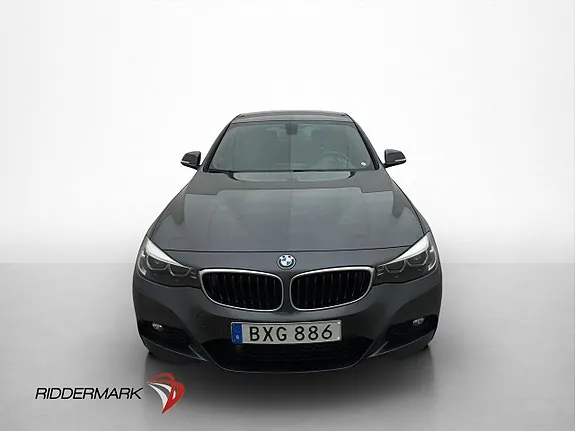 BMW 330I 2018 photo 2