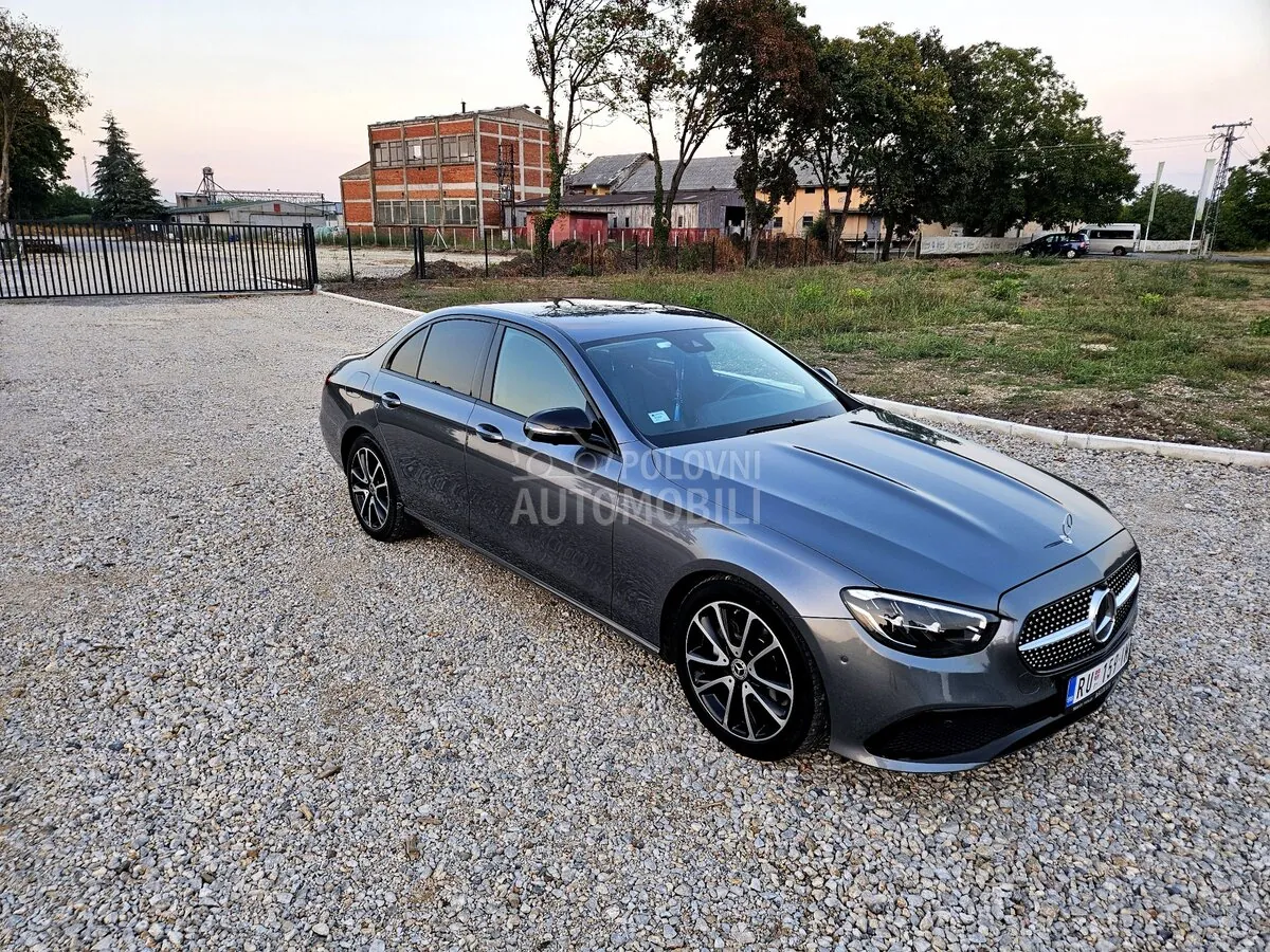 Mercedes-Benz E 200 2020 photo 3