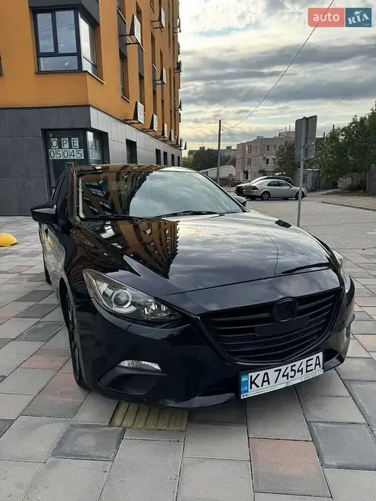 Mazda 3 2013 photo 4