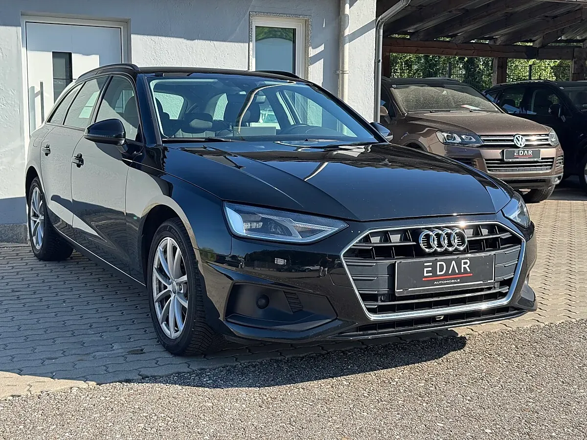 Audi A4 2019 photo 2
