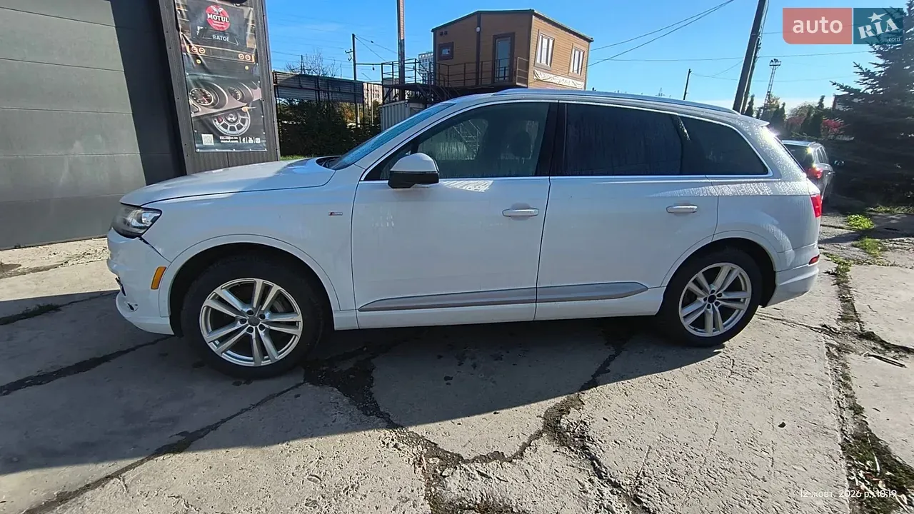 Audi Q7 2016 photo 4
