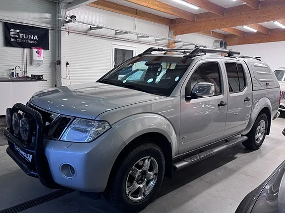 Nissan Navara 2011 photo 2