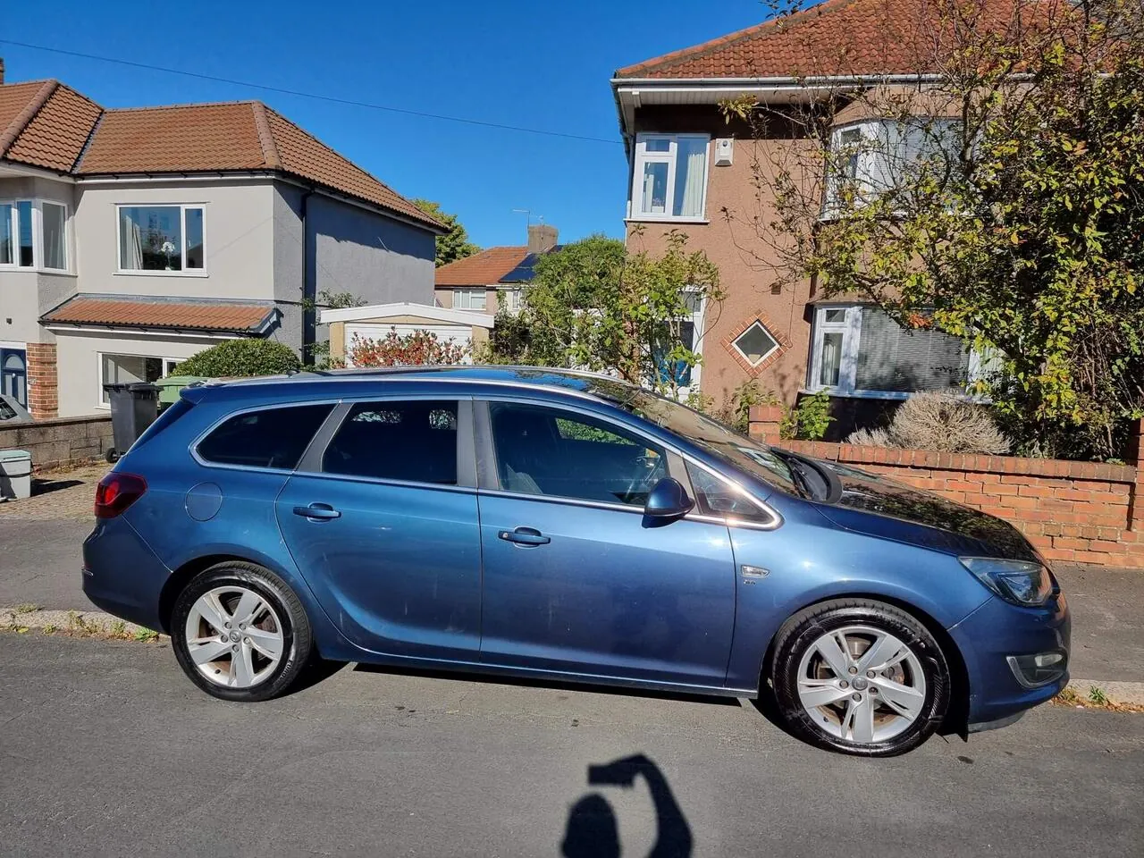 Vauxhall Astra 2013 photo 3