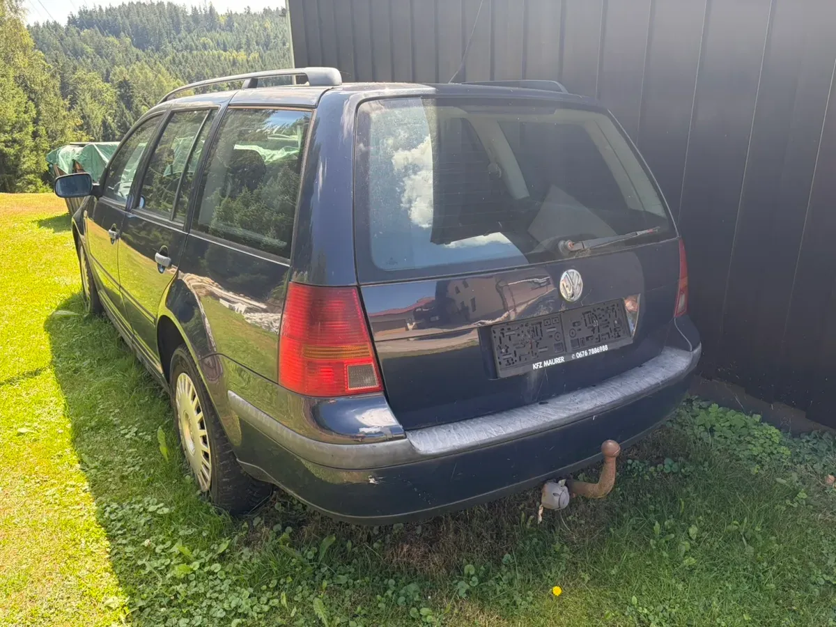 Volkswagen Golf 1998 photo 2