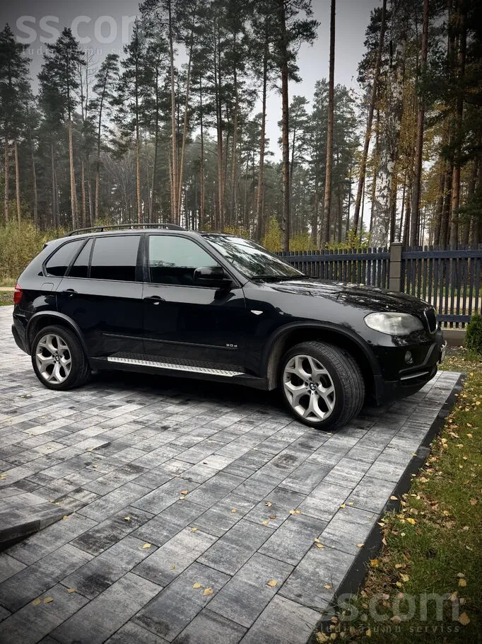 BMW X5 2007 photo 2