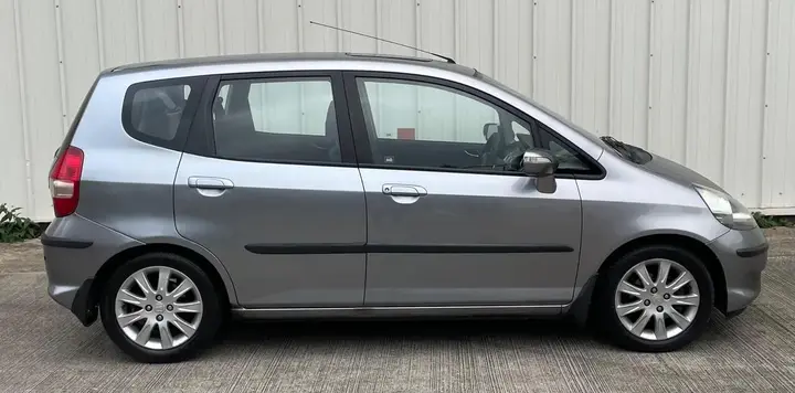 Honda Jazz 2007 photo 2