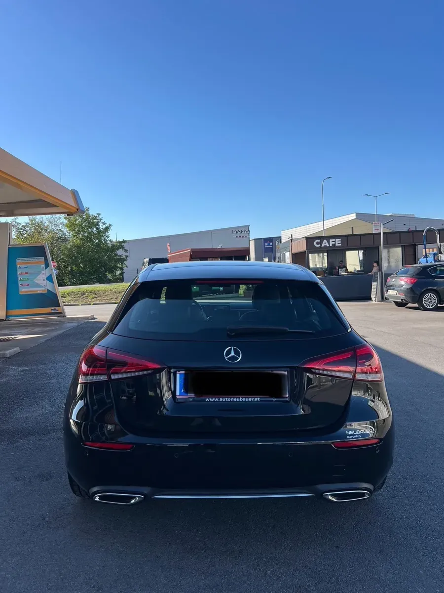 Mercedes-Benz A-Class 2019 photo 3