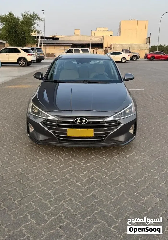 Hyundai Elantra 2019 photo 4
