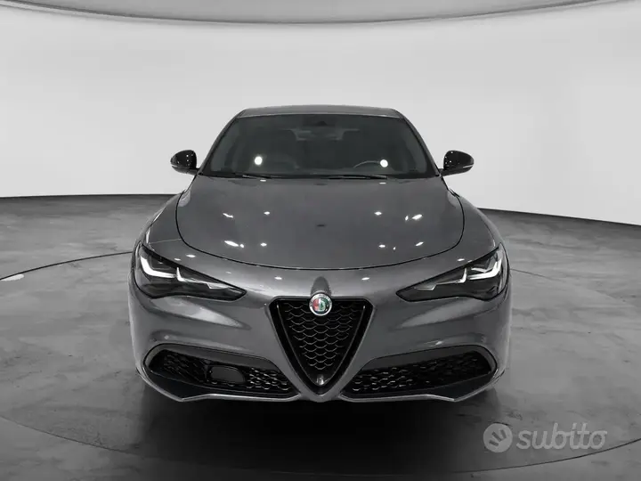 Alfa Romeo Stelvio 2024 photo 2