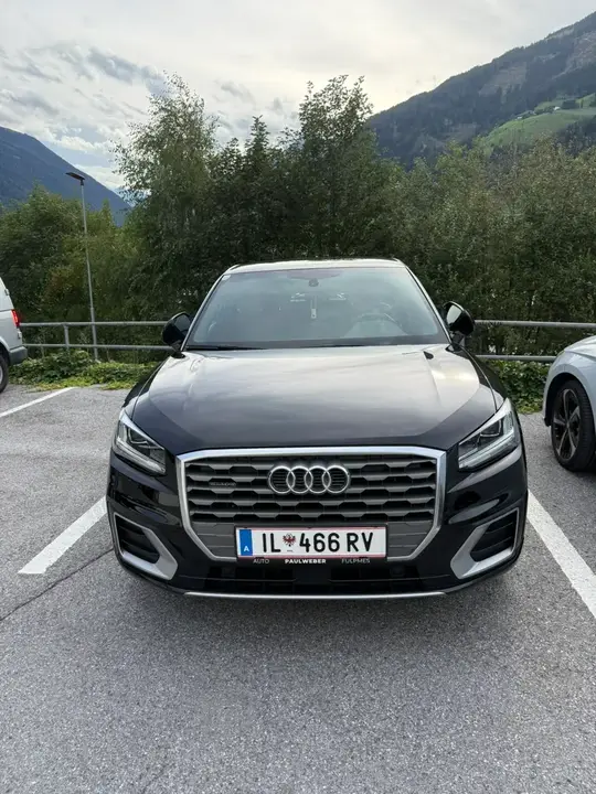 Audi Q2 2017 photo 2