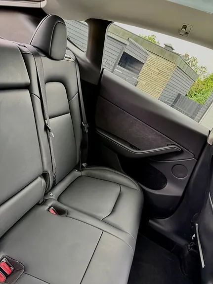 Tesla Model Y 2023 photo 5