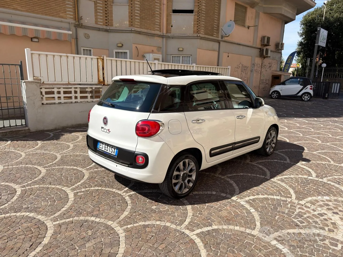 Fiat 500L 2014 photo 4