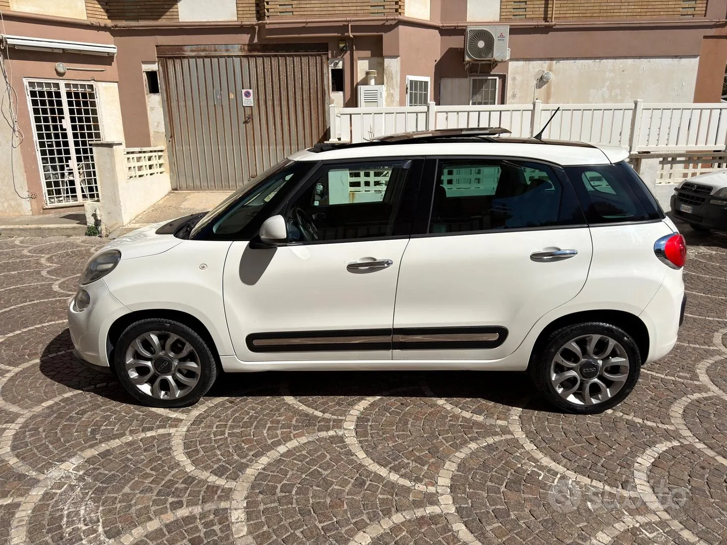 Fiat 500L 2014 photo 5