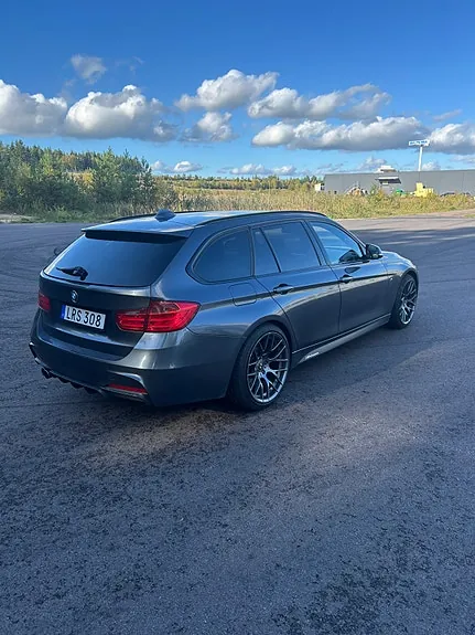 BMW 328I 2015 photo 3