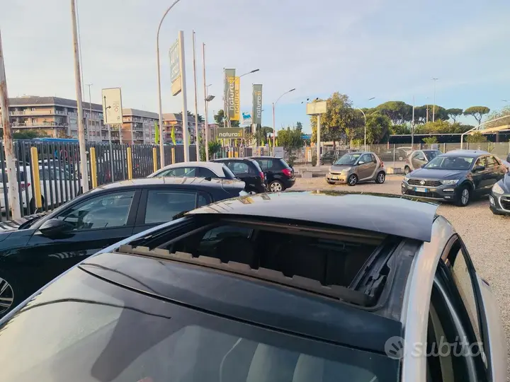 Lancia Ypsilon 2013 photo 2