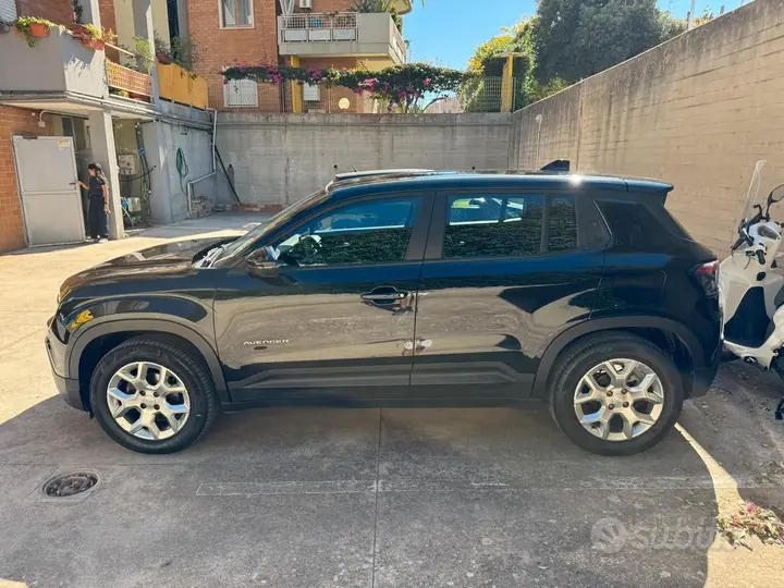Jeep Avenger 2023 photo 3