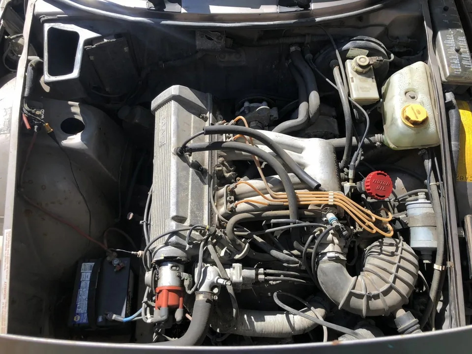 Saab 900 1987 photo 3