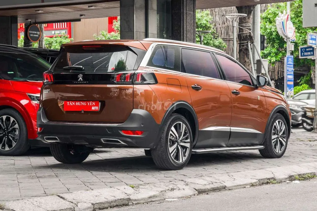 Peugeot 5008 2021 photo 3